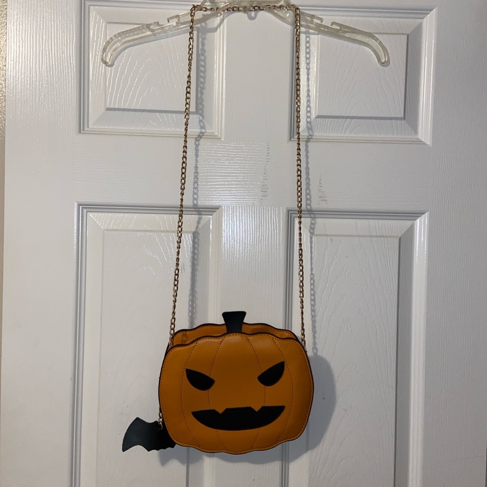 Pumpkin purse